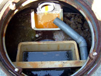 えひめAI-1途中使用浄化槽 清掃3か月後の状況